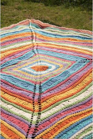 Lea Blanket 2