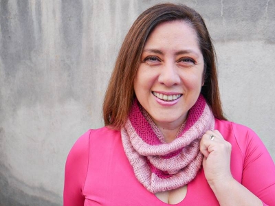 ¿Cómo combinar colores y fibras en un solo patrón?